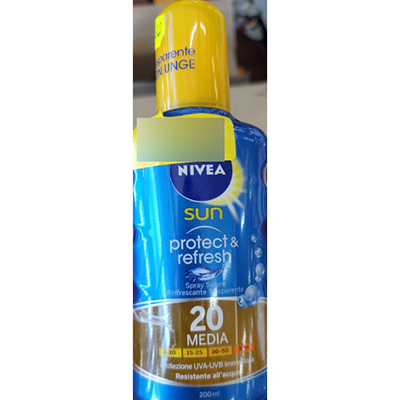 Sunscreen spray