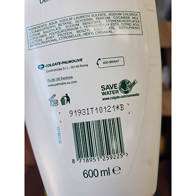 Bath and shower cream
