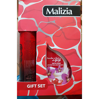 Cosmetics set