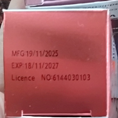 Disposable electronic cigarette
