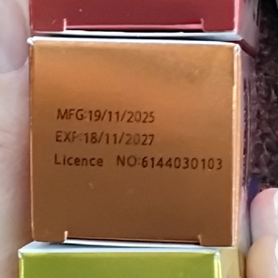 Disposable electronic cigarette
