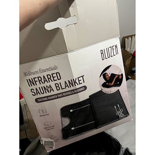 Infrared sauna blanket