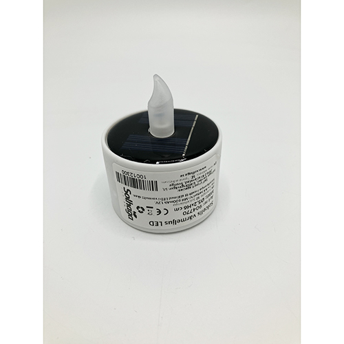 Solar cell candle