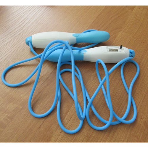 Skipping rope toy