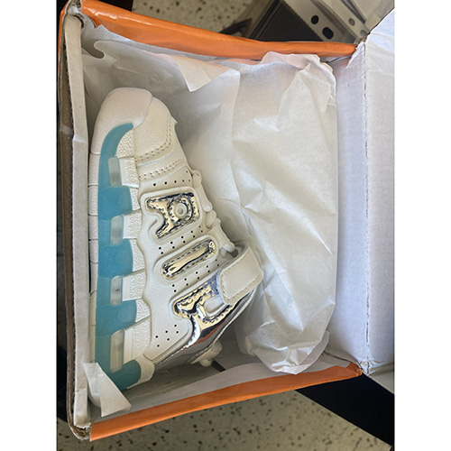 Children's shoes