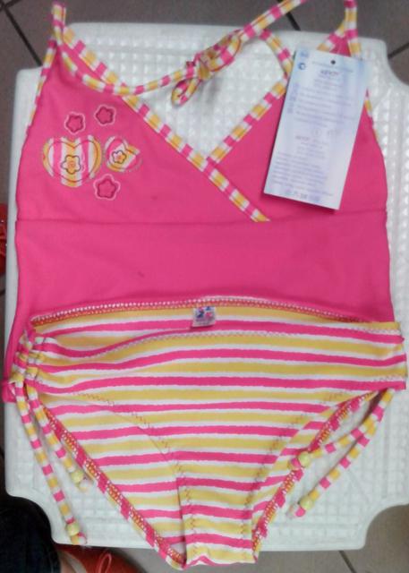 Girl’s bikini