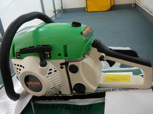 Chainsaw