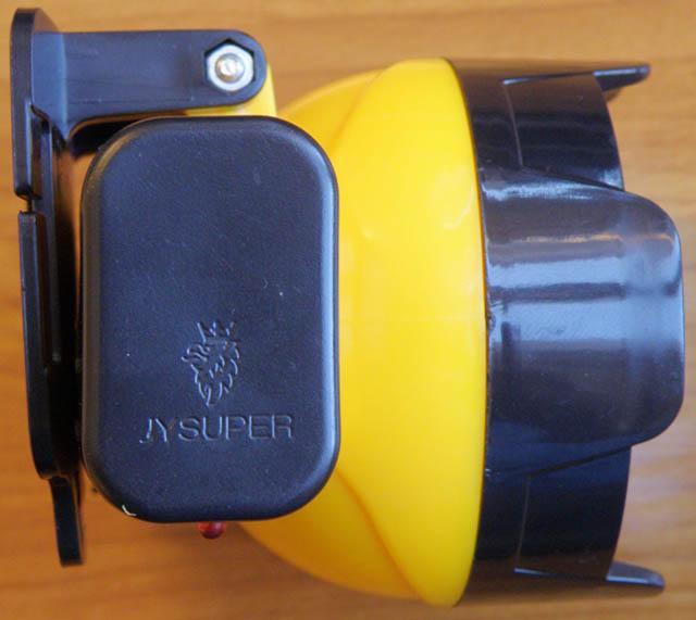 Rechargeable head torch