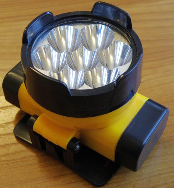 Rechargeable head torch