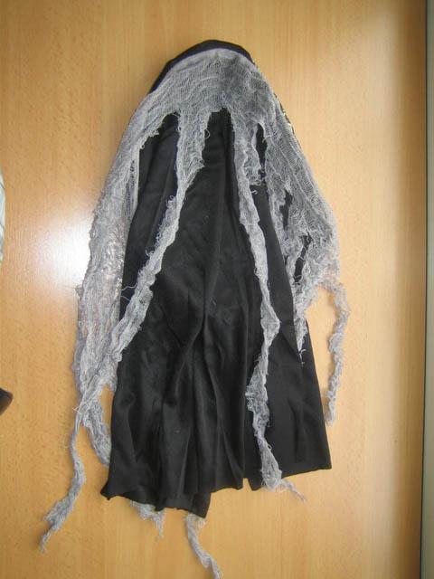 Fancy-dress mask