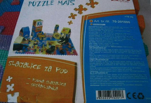 Toy puzzle mat