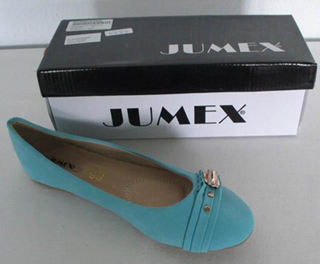 Ladies' shoes