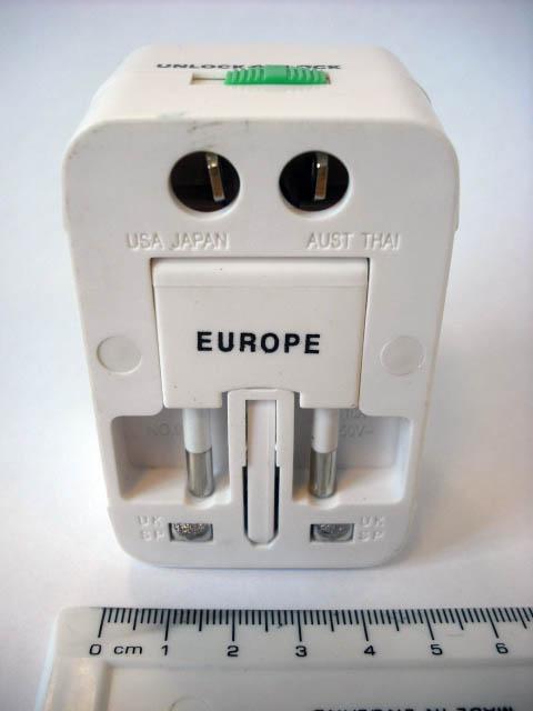 Travel plug adaptor