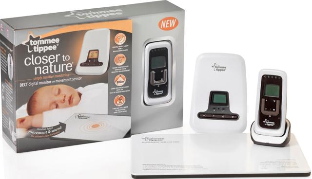 Baby monitor with movement sensor pad