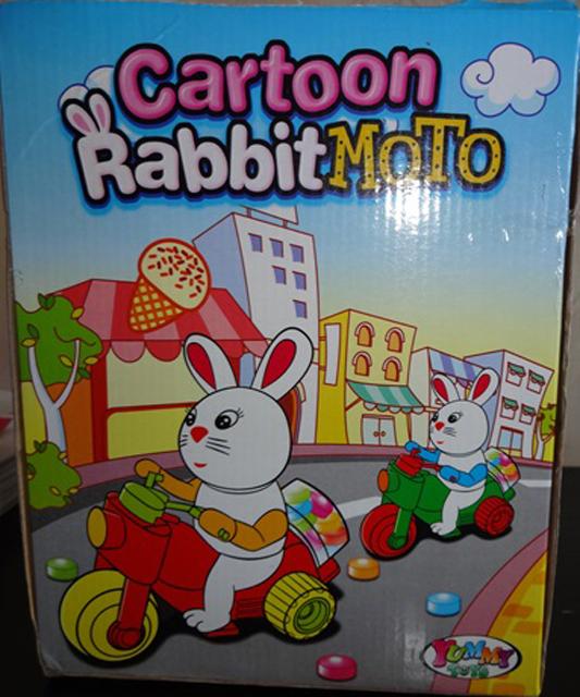 Plastic toy with sweets