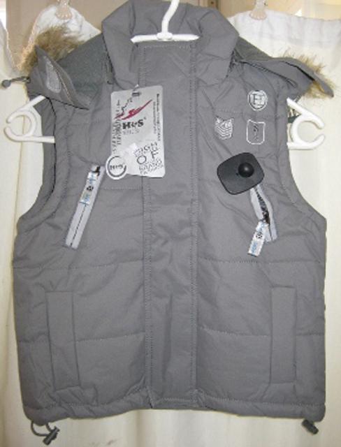 Children’s sleeveless jacket