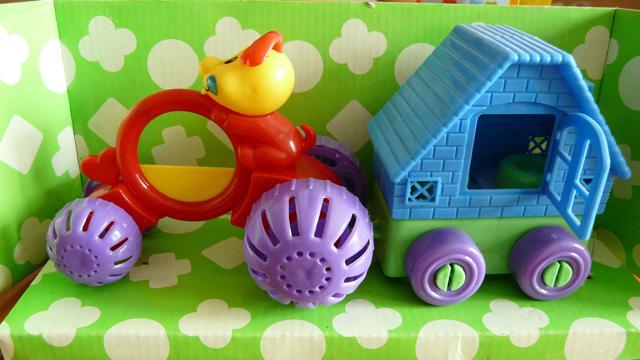 Pull-along toy