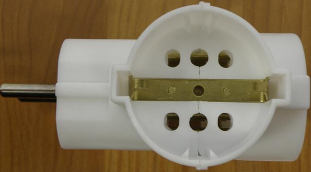 Socket adaptor