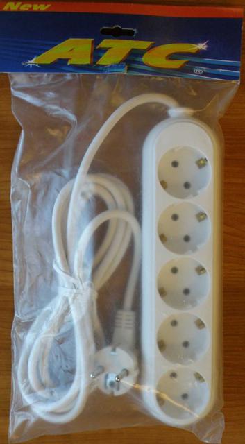 Mains extension lead