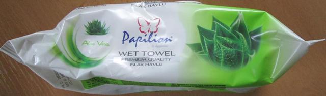 Wet wipes