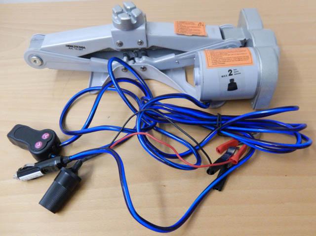 Articulated jack