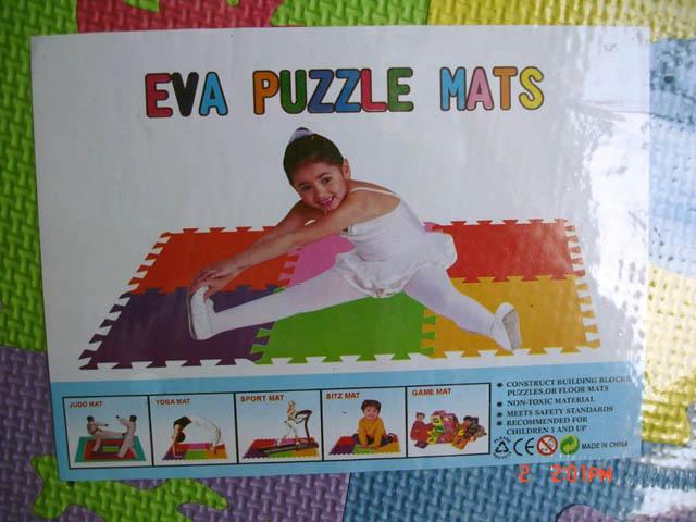 Toy puzzle mat