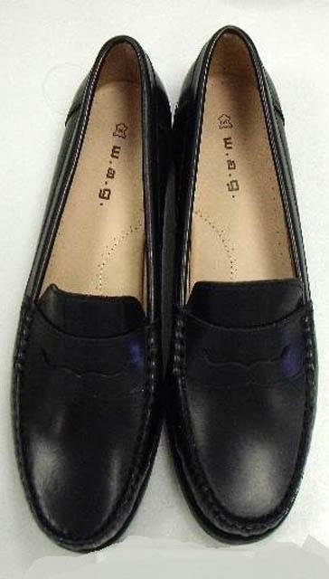 Ladies’ shoes