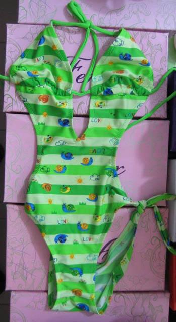 Girls' swimsuit