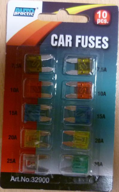 Miniature fuses for motor vehicles