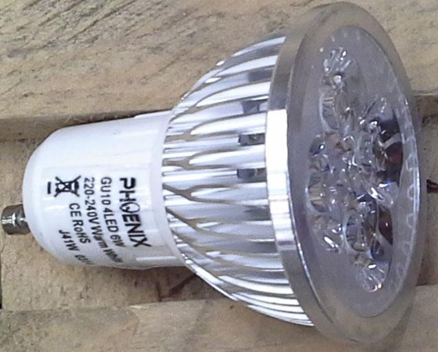 LED light bulb