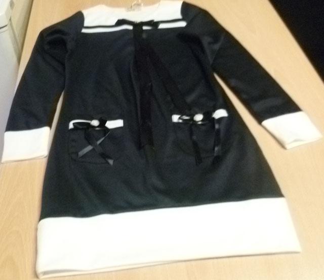 Girls’ dress