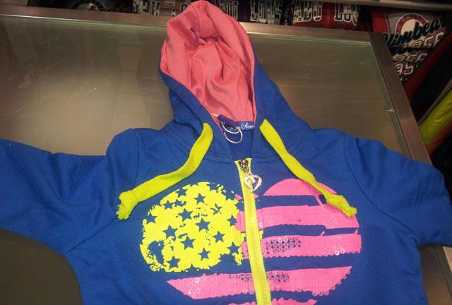 Girls’ sweatshirt