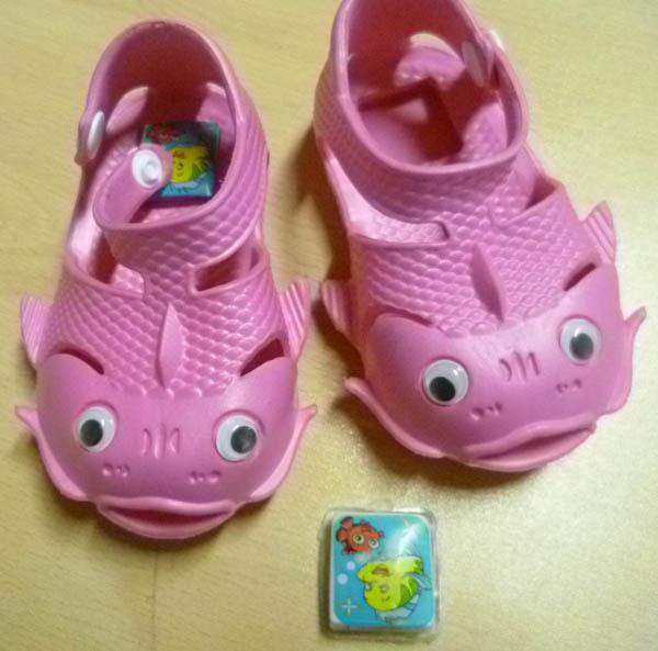 Children's sandals