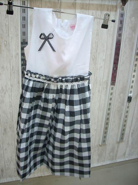 Girls' dresses