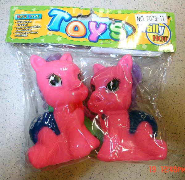 Pony set