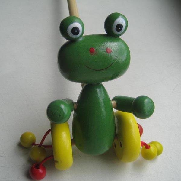 Wooden pull-along toy
