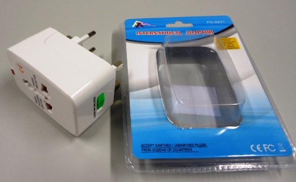Travel plug adapter