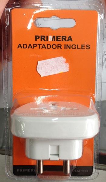 Travel plug adapter