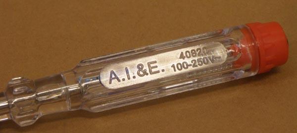 Voltage tester