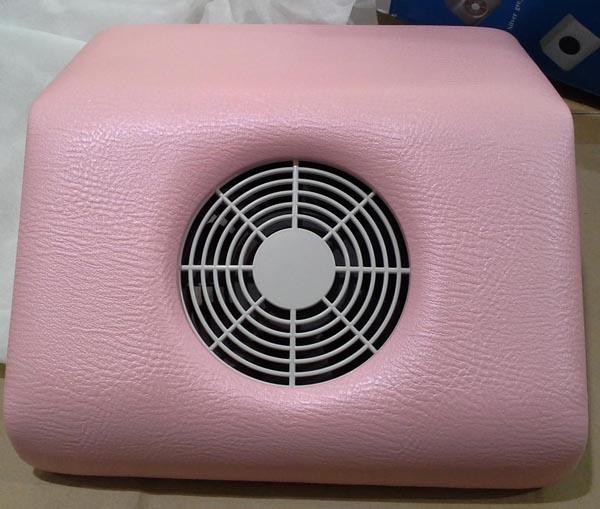 Nail dust collector