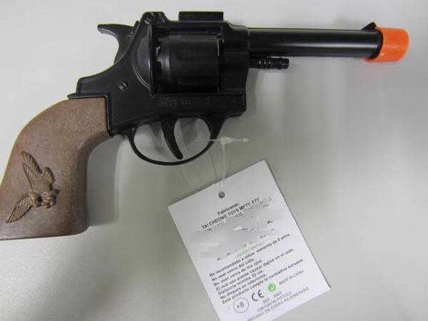 Toy metal pistol