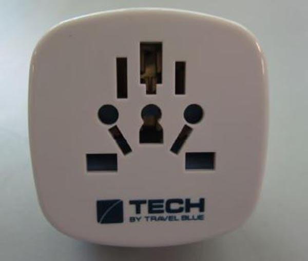 Travel plug adapter