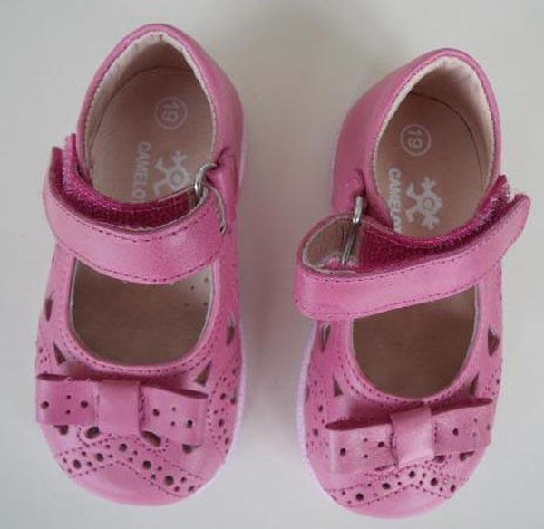 Babies' shoes