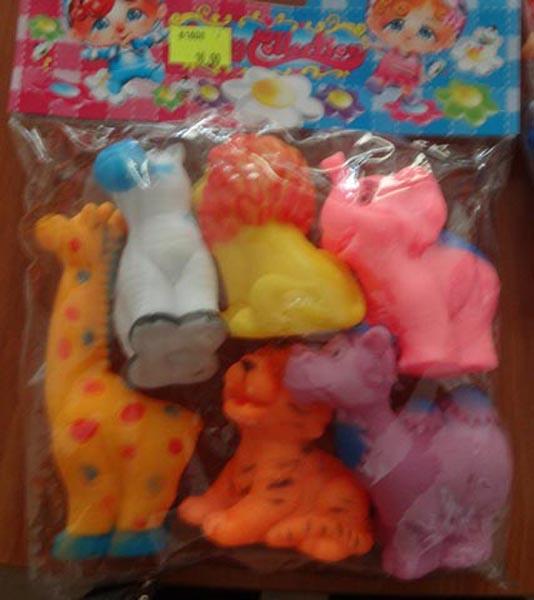 Bath toys
