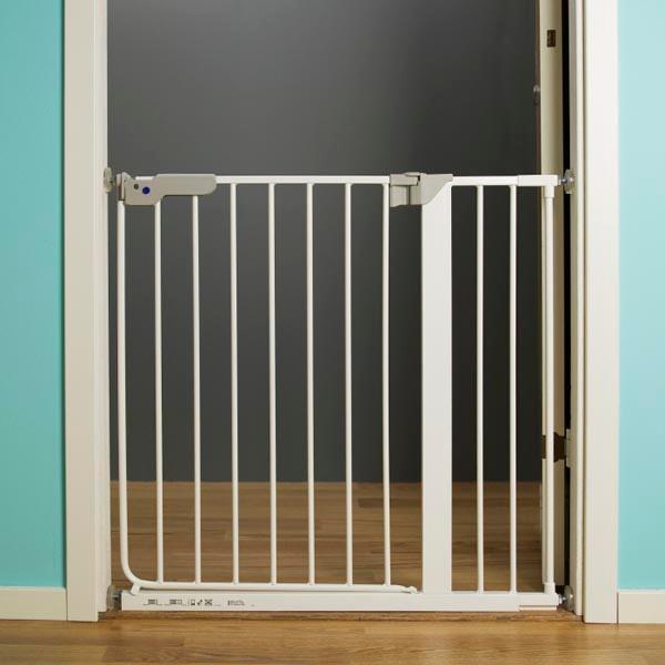 Safety gate for children