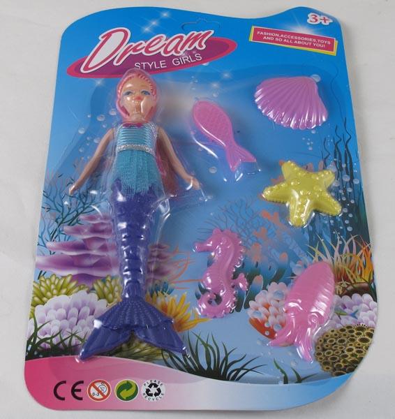 Plastic doll set