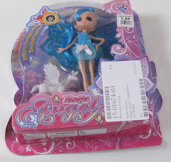 Plastic doll set