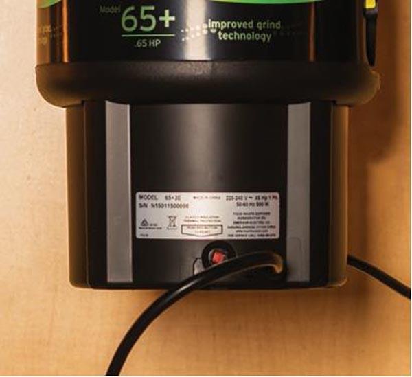 Food waste disposer