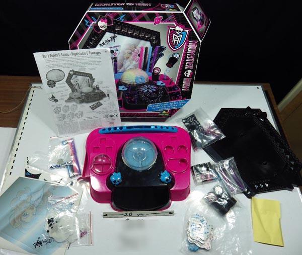 Children's make-up set