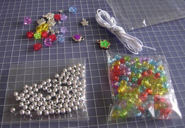Jewellery-making set